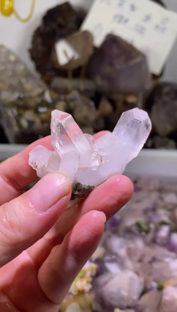 未镶嵌珠宝半成品水晶18号四川超七花园水晶