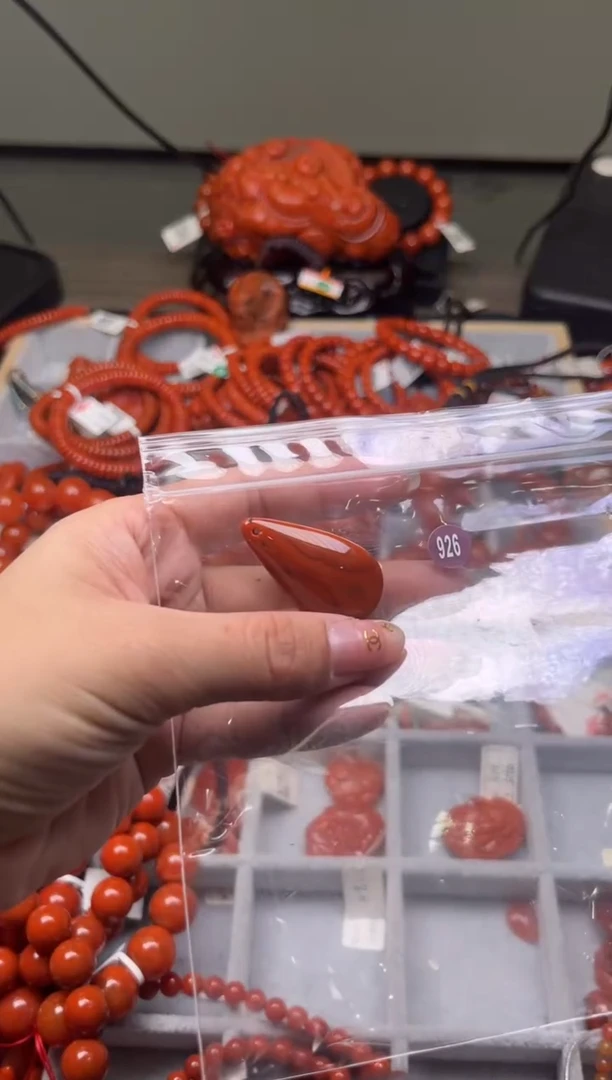 【闪购商品】南红玛瑙珠宝奇石未镶嵌926