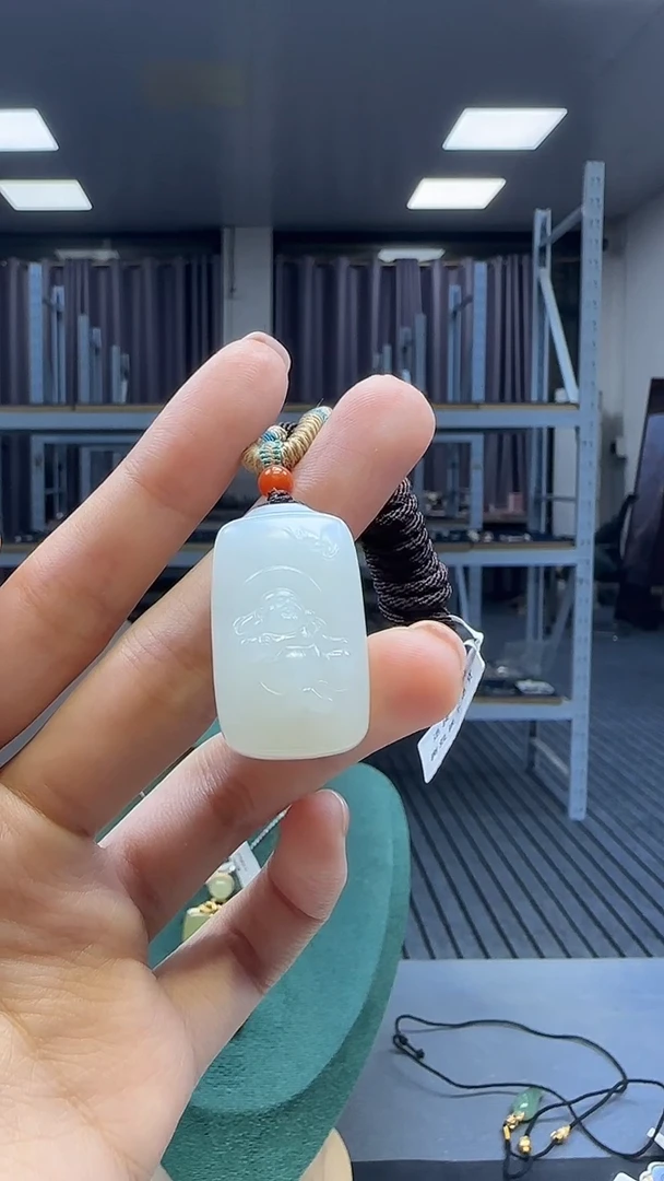 未镶嵌和田玉挂件1