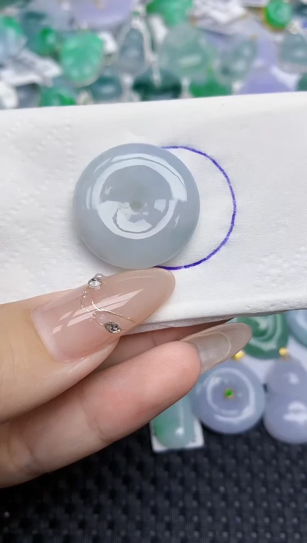 颈饰未镶嵌翡翠   天然翡翠A货  百元以上9米证书费自理