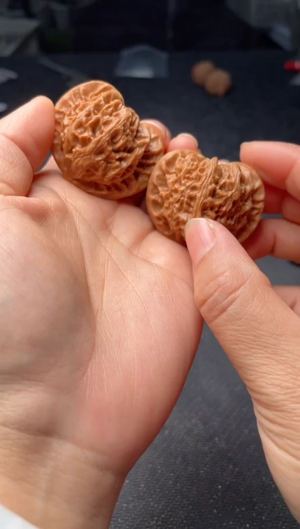 把件文玩核桃w133 宫灯    42尺