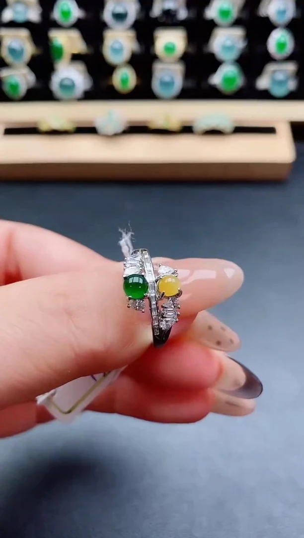 银S925镶嵌戒指翡翠1