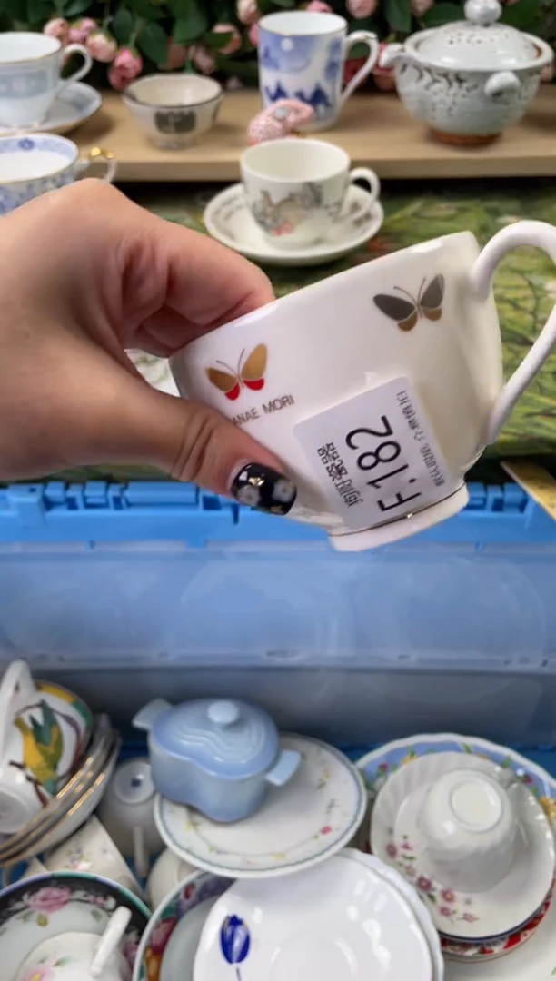 瓷片素**颜182狗哥瓷器直播间111