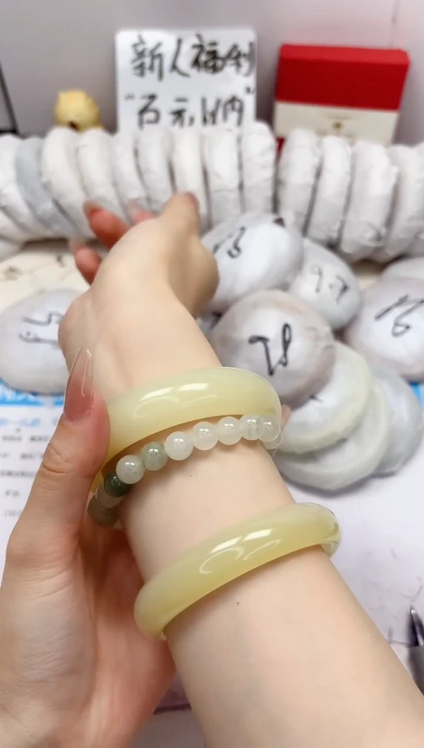 石英质玉手镯未镶嵌68-晴水-圈口58