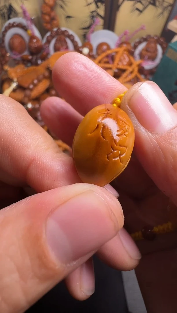 手串橄榄核十八罗汉脖挂
