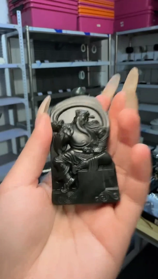 颈饰未镶嵌和田玉青玉关公牌吊坠