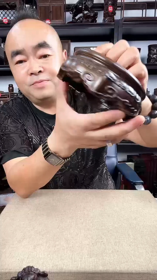 木整2老李红木工艺品