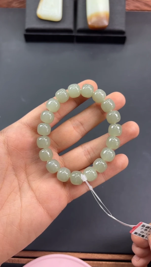 【闪购商品】和田玉手串未镶嵌且末微色差近矿卡10老型珠