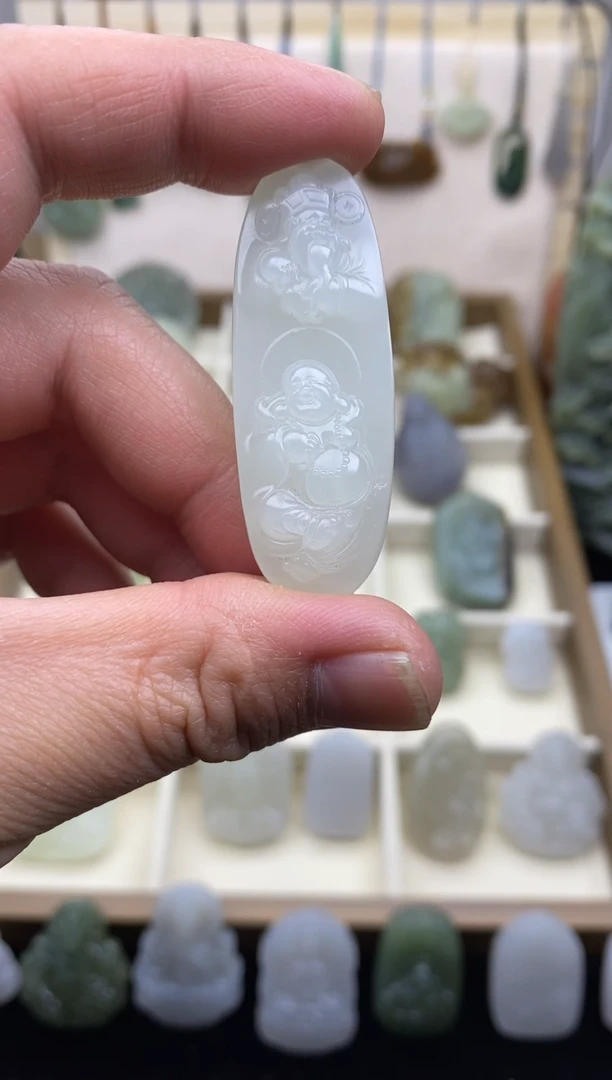 颈饰未镶嵌和田玉天然和田玉吊坠