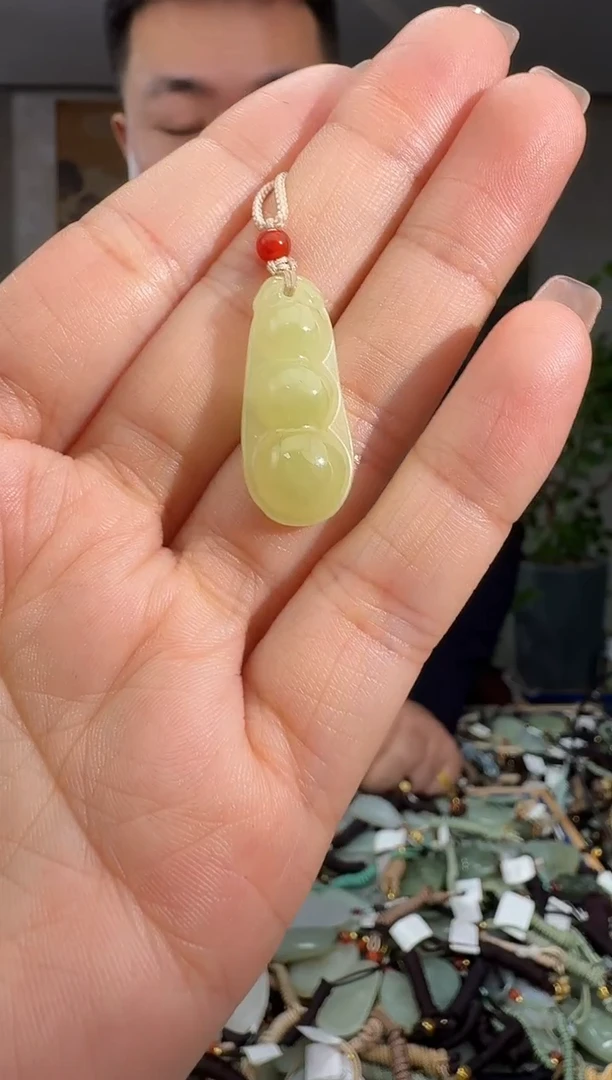 颈饰未镶嵌和田玉拍一发一多样性发货