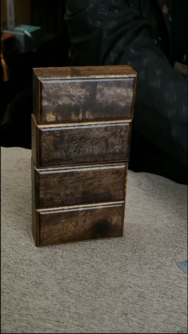 金丝楠夕*®金丝楠木花纹机关盒