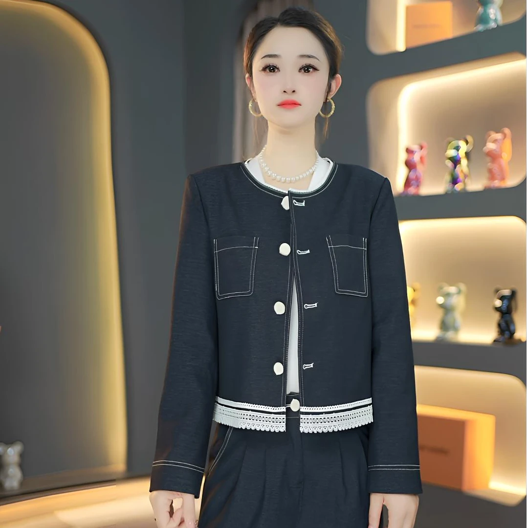 春季新款轻奢时尚气质刺绣牛仔短外套直筒裤两件套女装