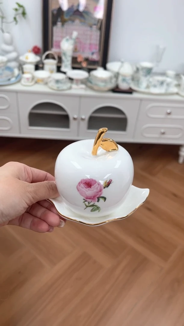 【闪购商品】碗玫瑰高骨骨瓷苹果牙签罐