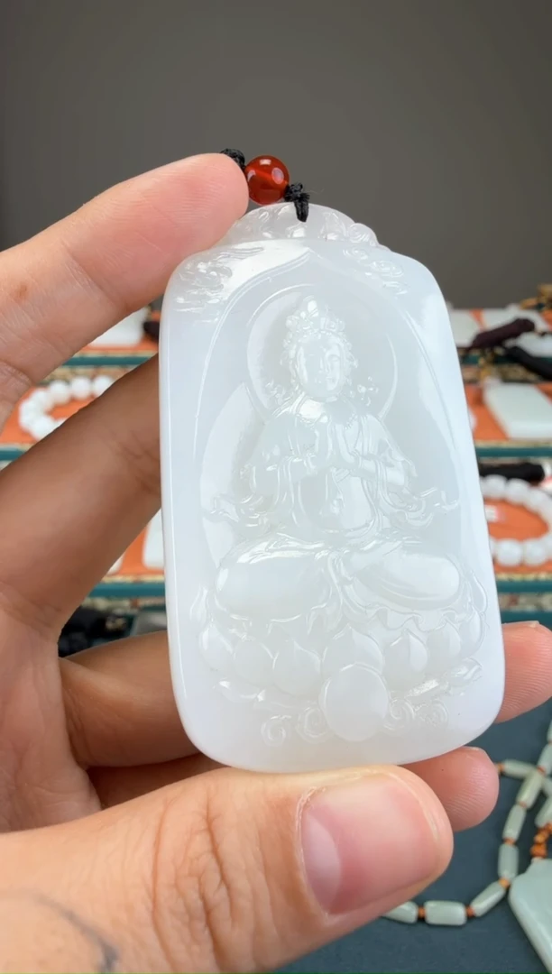 颈饰未镶嵌和田玉1