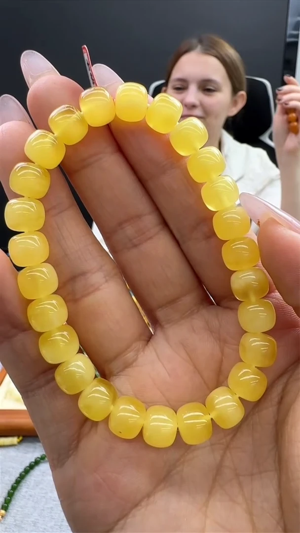 【闪购商品】琥珀手串未镶嵌585秒拍号