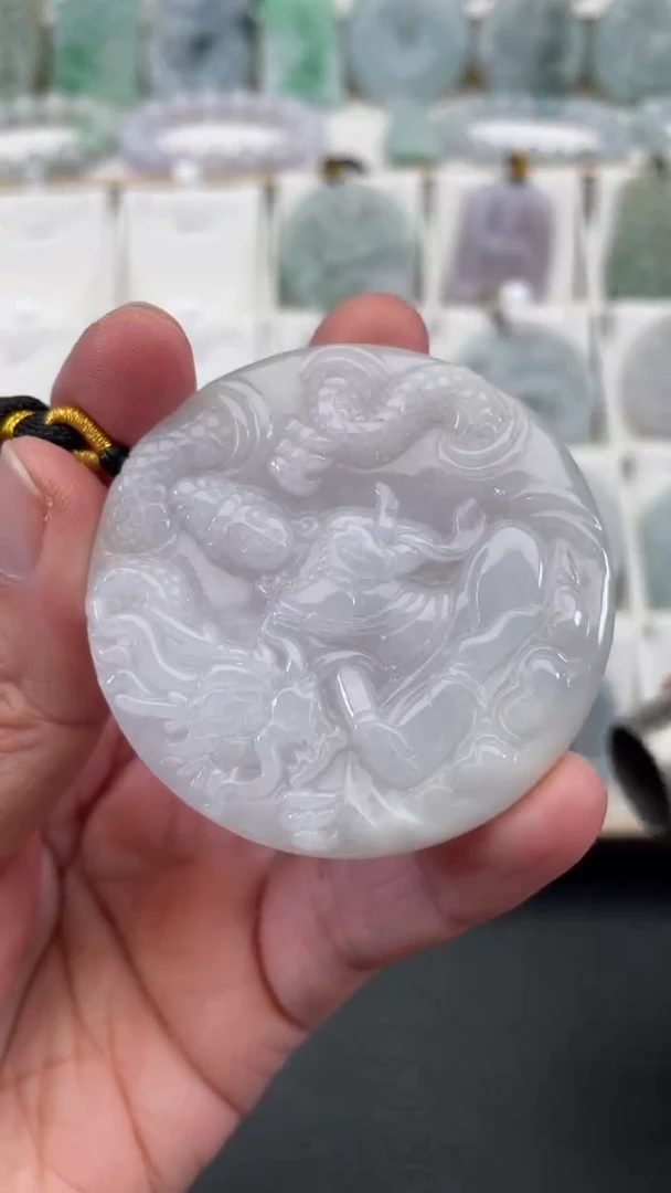 颈饰未镶嵌翡翠天然缅甸翡翠A货216