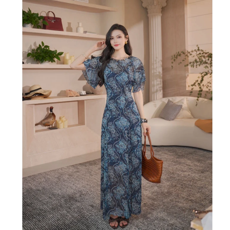 郭甜心【蓝梦流光】25新款原创设计感度假风情圆领印花连衣裙T2232