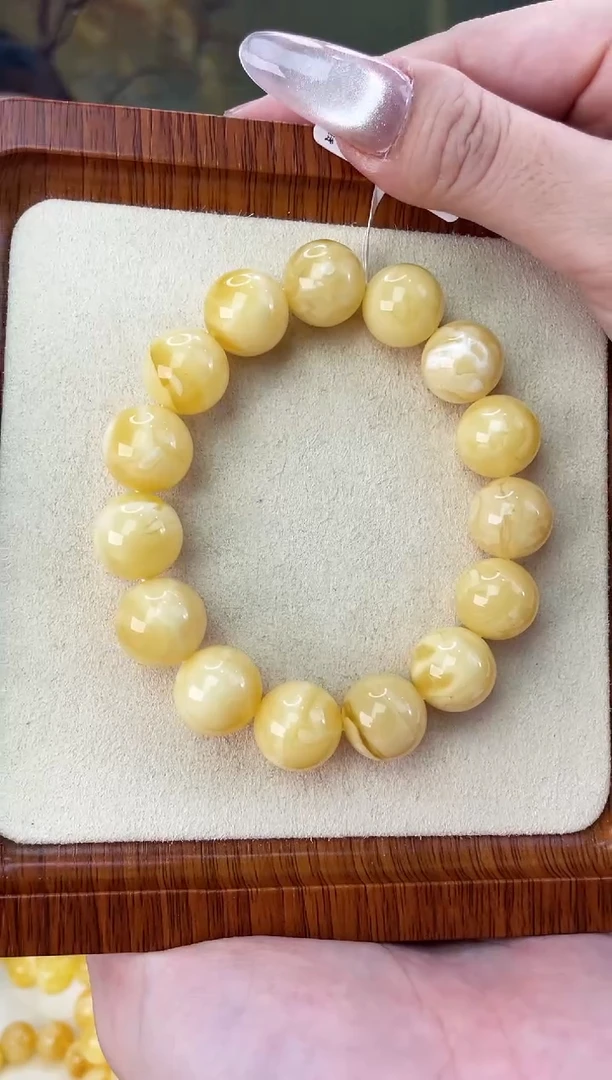 未镶嵌蜜蜡裸石手串
