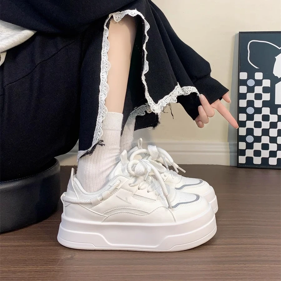 回力女鞋设计感厚底板鞋子女2025新款爆款夏季百搭chic休闲小白鞋