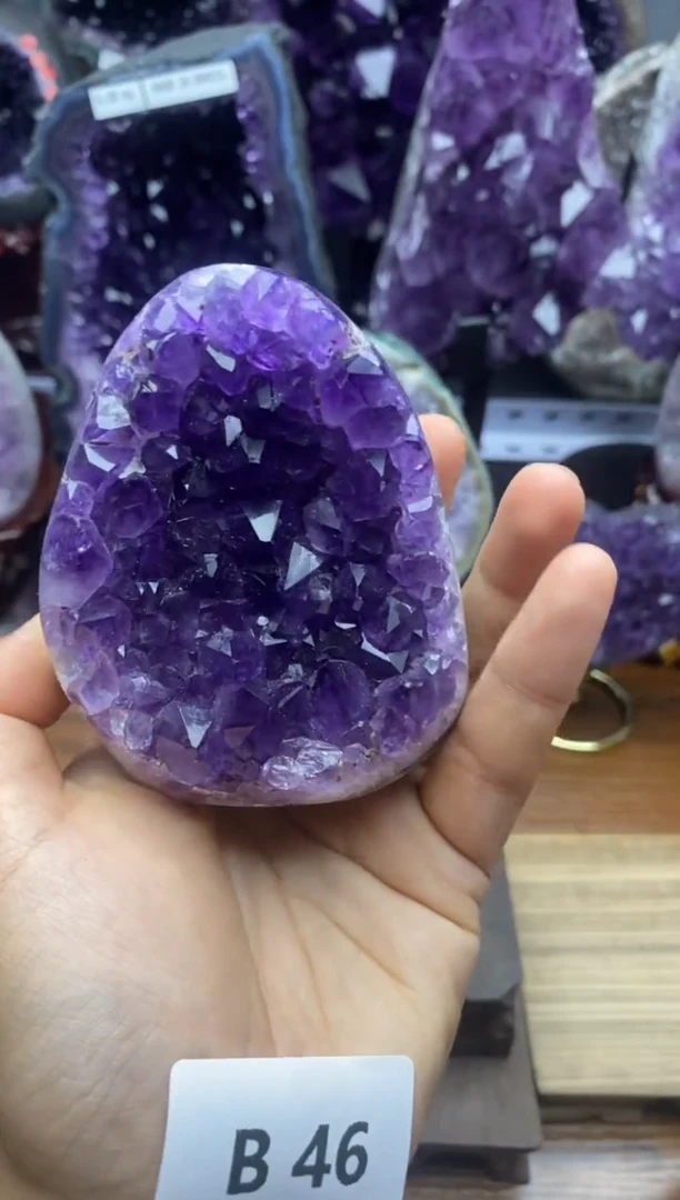46未镶嵌紫晶紫晶摆件