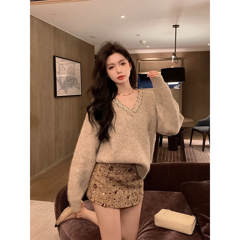 秋冬穿搭一整套女2025新款洋气百搭v领毛衣搭轻奢显瘦短裙两件套