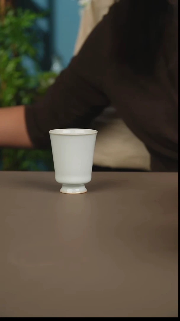 杯奎奎月白       闻香杯