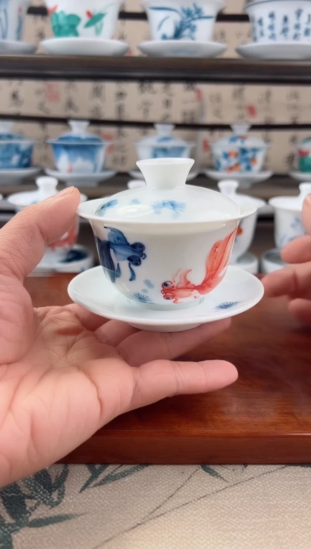 微瑕红蓝锦鲤130ml三才盖碗