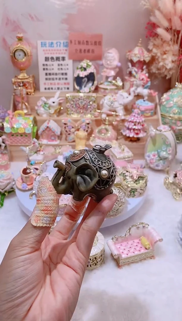 合金珐琅彩首饰盒摆件