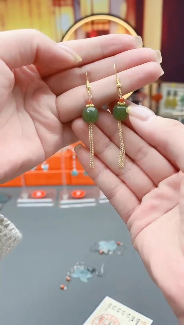 未镶嵌和田玉耳饰222222