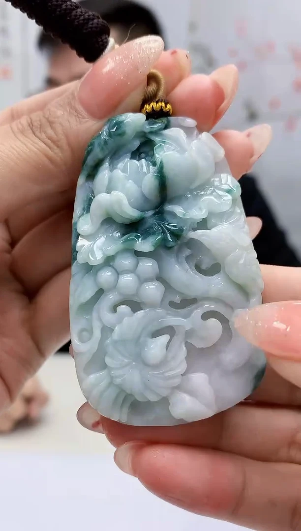 【闪购商品】定制翡翠未镶嵌5152MM-毛货挂件29