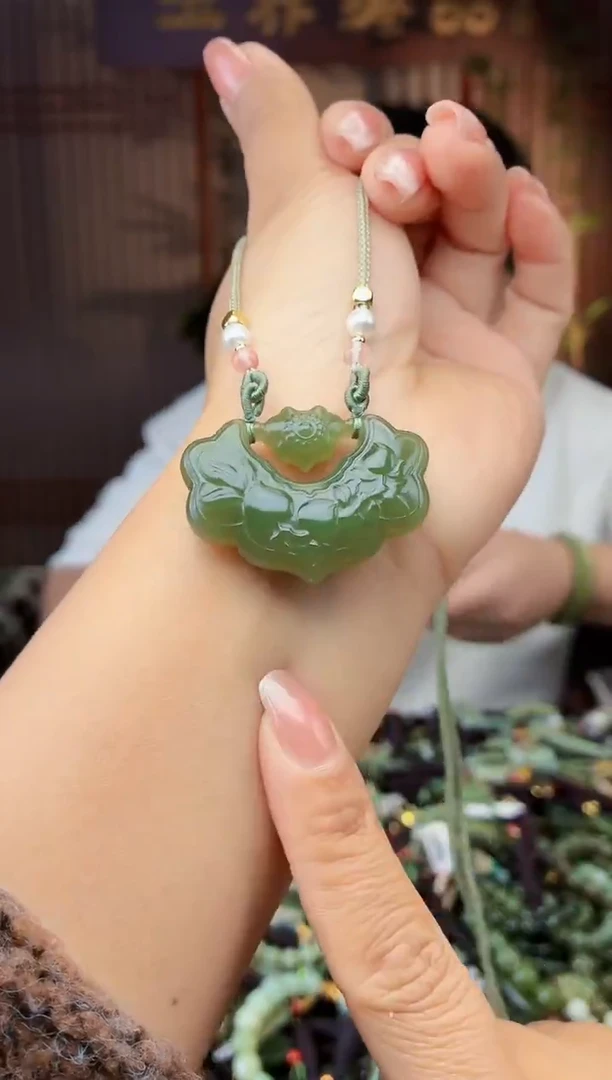 颈饰未镶嵌和田玉多样性发货拍一发一