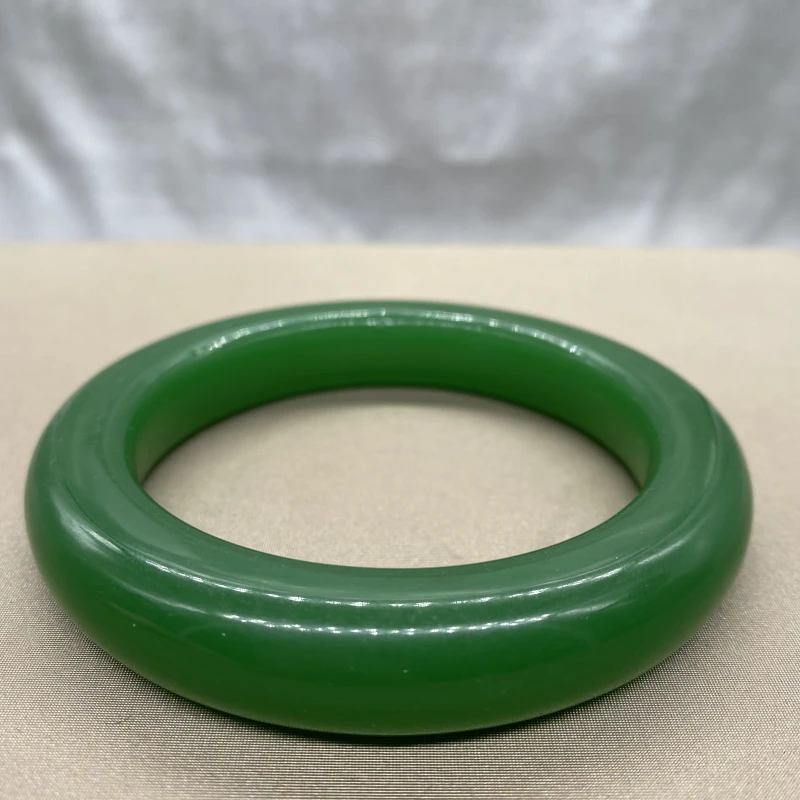 【绿意盎然 永恒暖阳】绿手镯XM021408