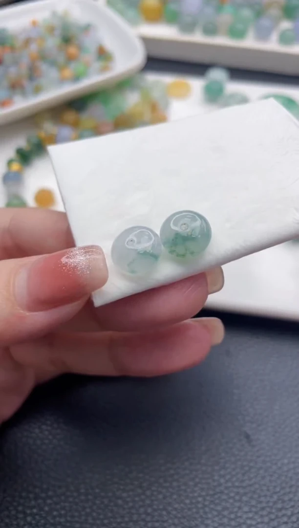 【闪购商品】定制翡翠未镶嵌珠子