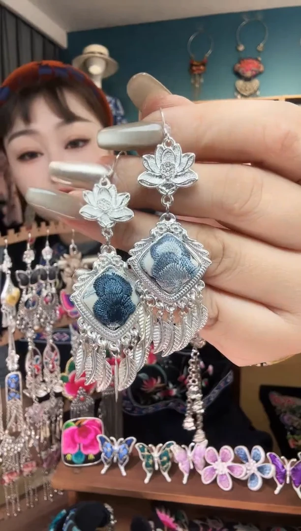 刺绣纯手工民族风刺绣耳环