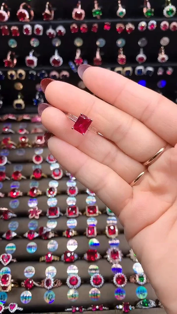 【闪购商品】红宝石戒指银S925镶嵌玫瑰金7.9