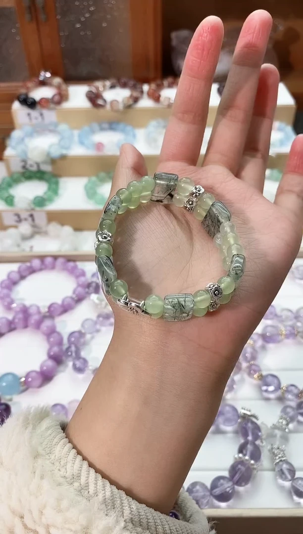 【闪购商品】水晶手串未镶嵌绿发手牌