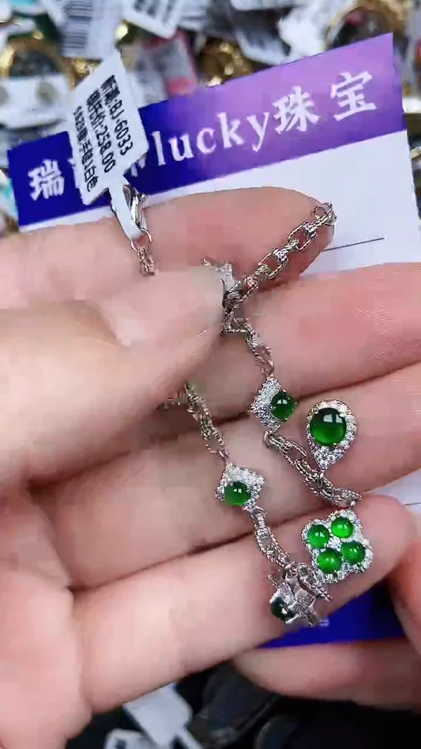 颈饰银S925镶嵌翡翠1805