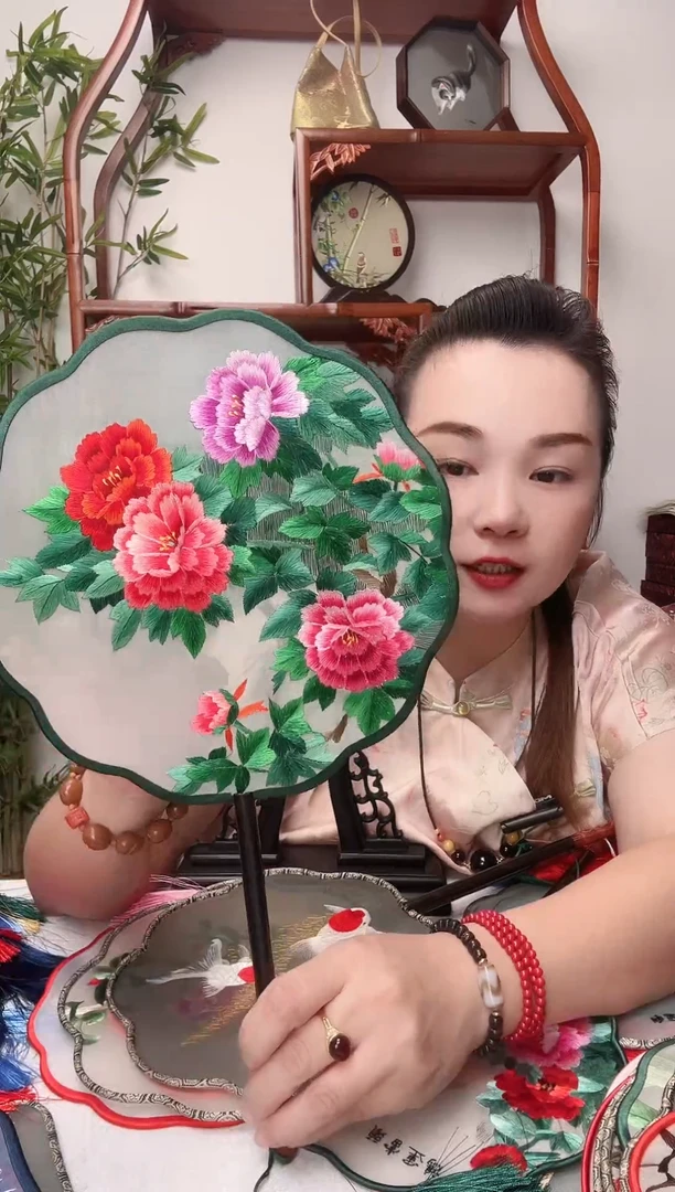 刺绣团扇-双面绣花