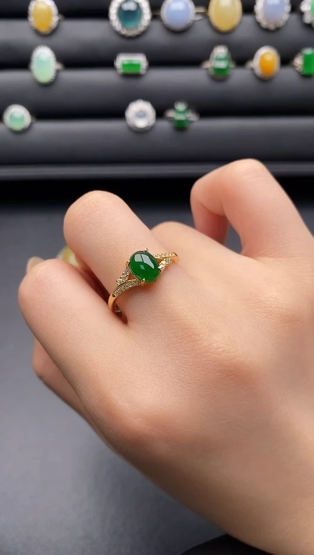 银S925镶嵌戒指翡翠一物一证一礼盒