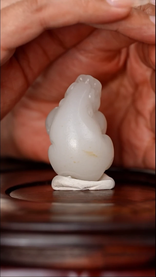 未镶嵌和田玉挂件和田玉