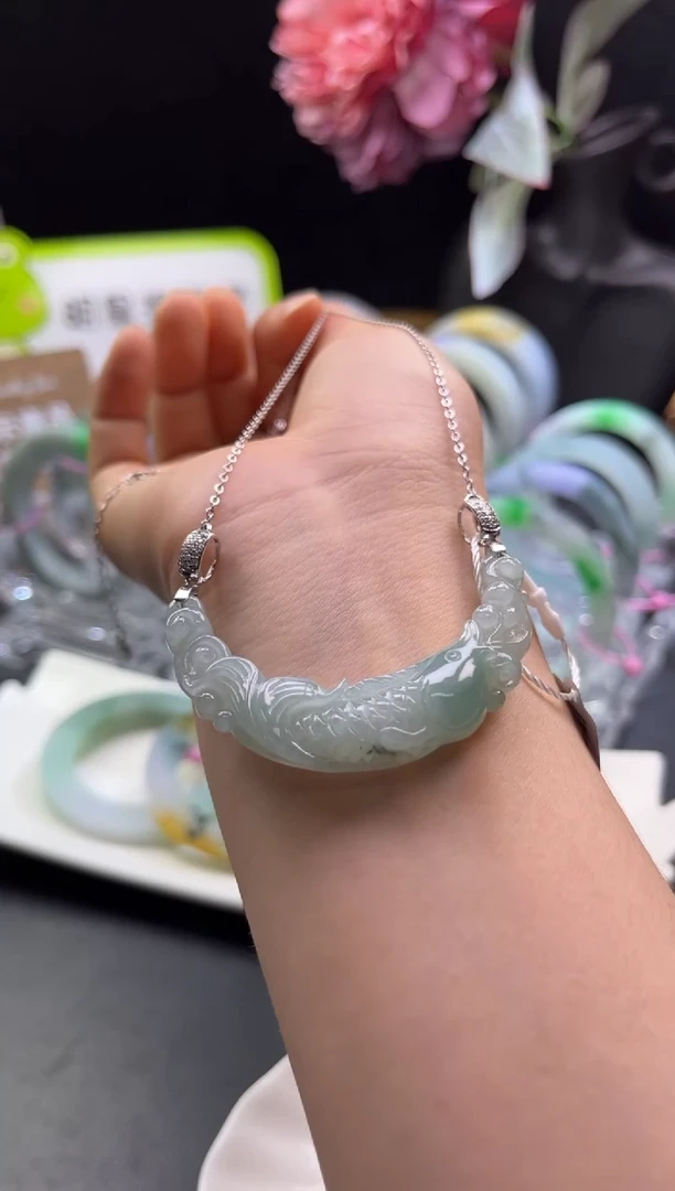 银S925镶嵌挂件翡翠雕刻玉璜
