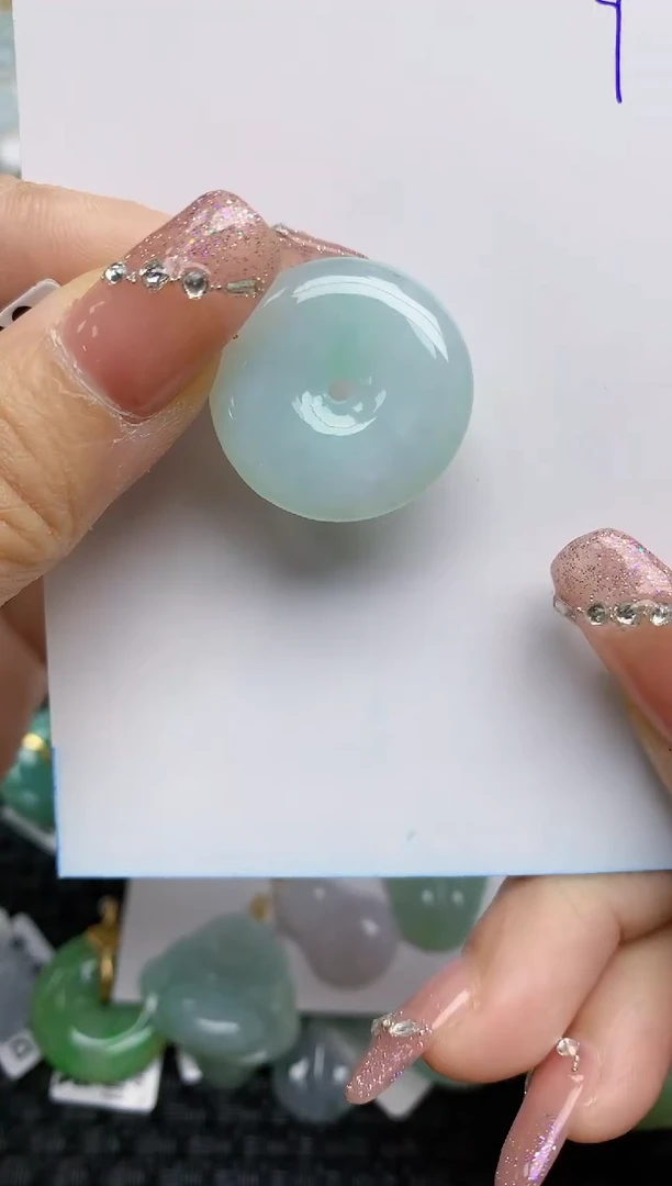 【闪购商品】翡翠颈饰18K金镶嵌天然A货翡翠 9