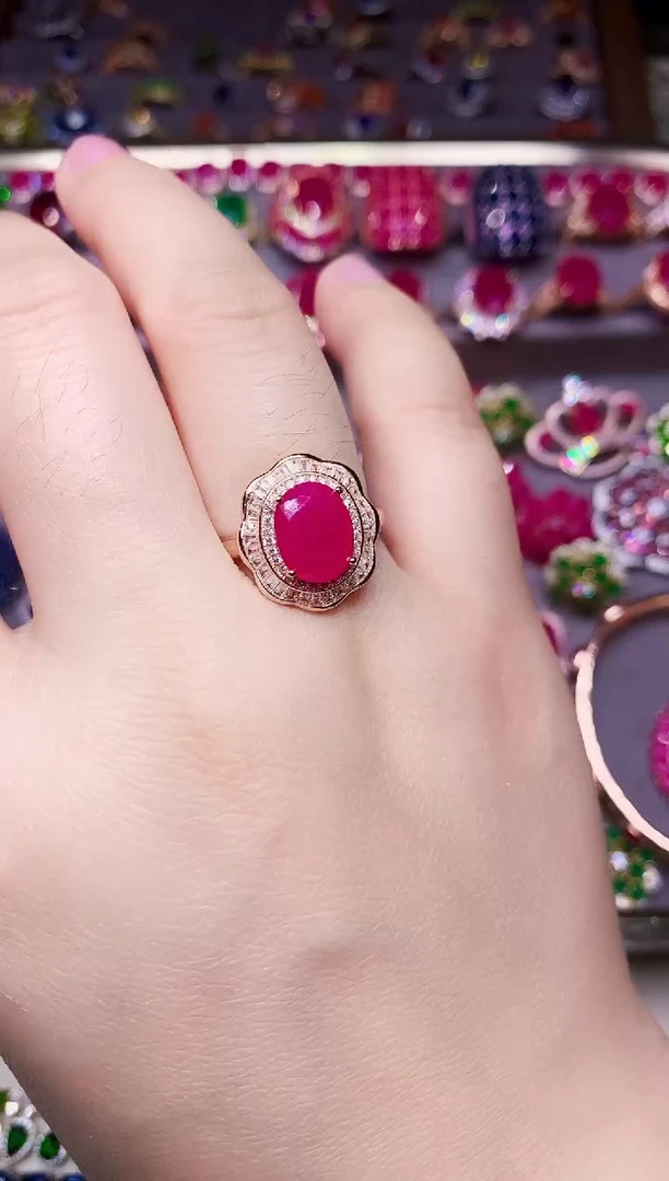 银S925镶嵌戒指红宝石....