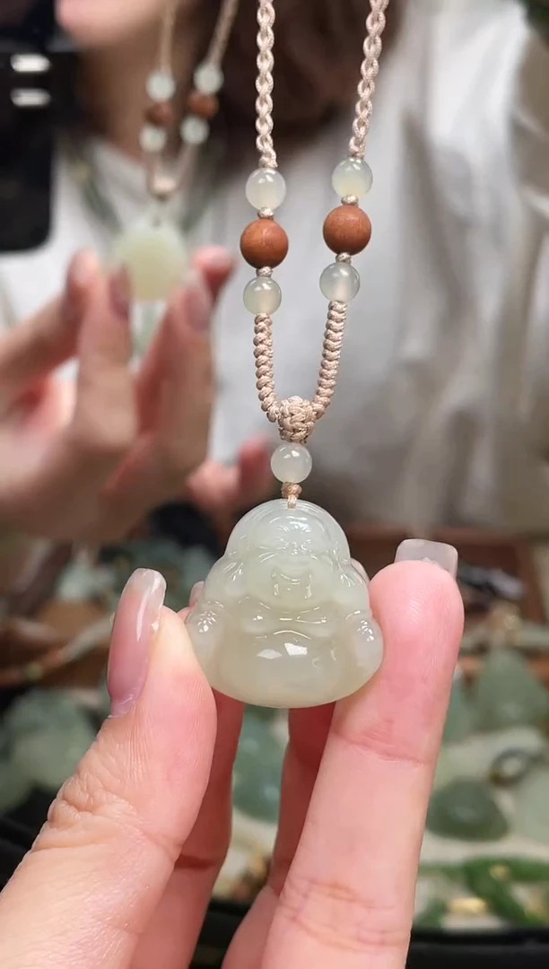 颈饰未镶嵌和田玉25