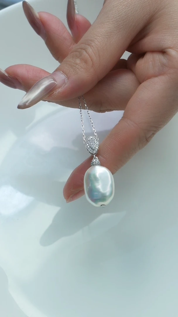 【闪购商品】淡水珍珠吊坠(赠链)银S925镶嵌淡水珍珠无事牌吊坠