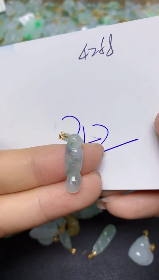 【闪购商品】翡翠挂件18K金镶嵌 天然翡翠A货