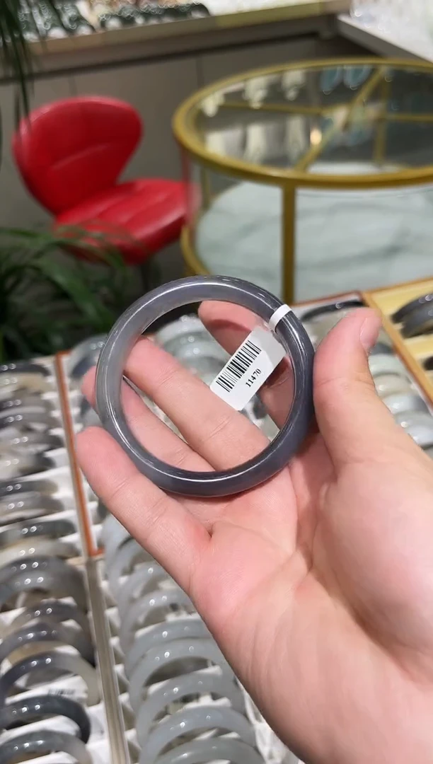 未镶嵌手镯和田玉小艾多样性发货拍一发一