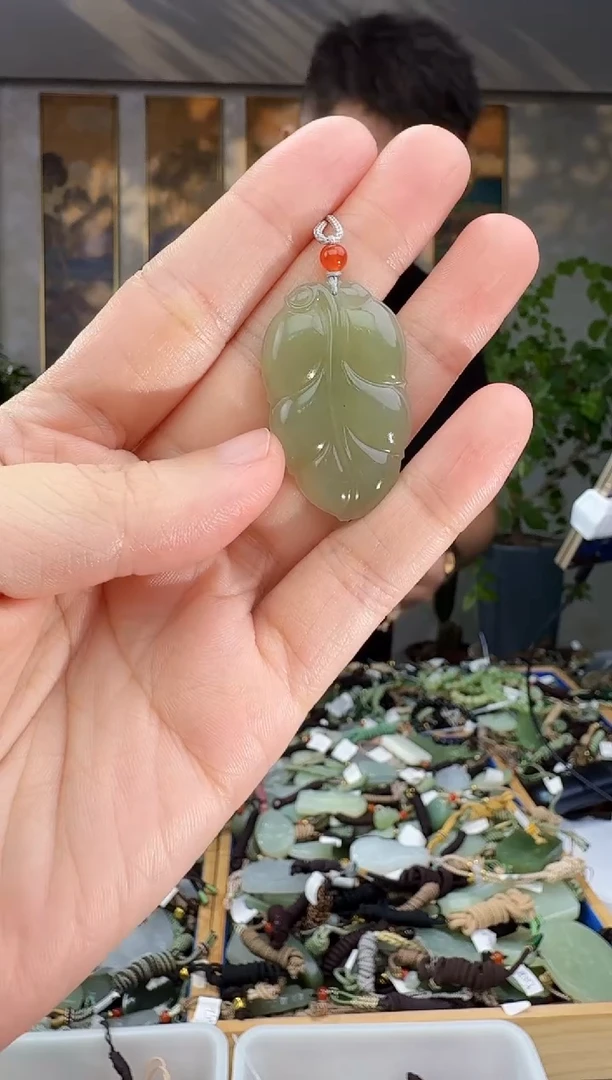未镶嵌和田玉挂件拍一发一