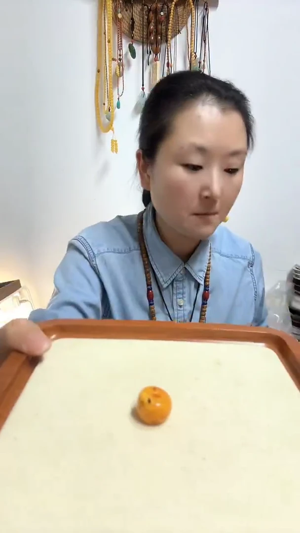 蜜蜡颈饰未镶嵌毛***?精品小墩子