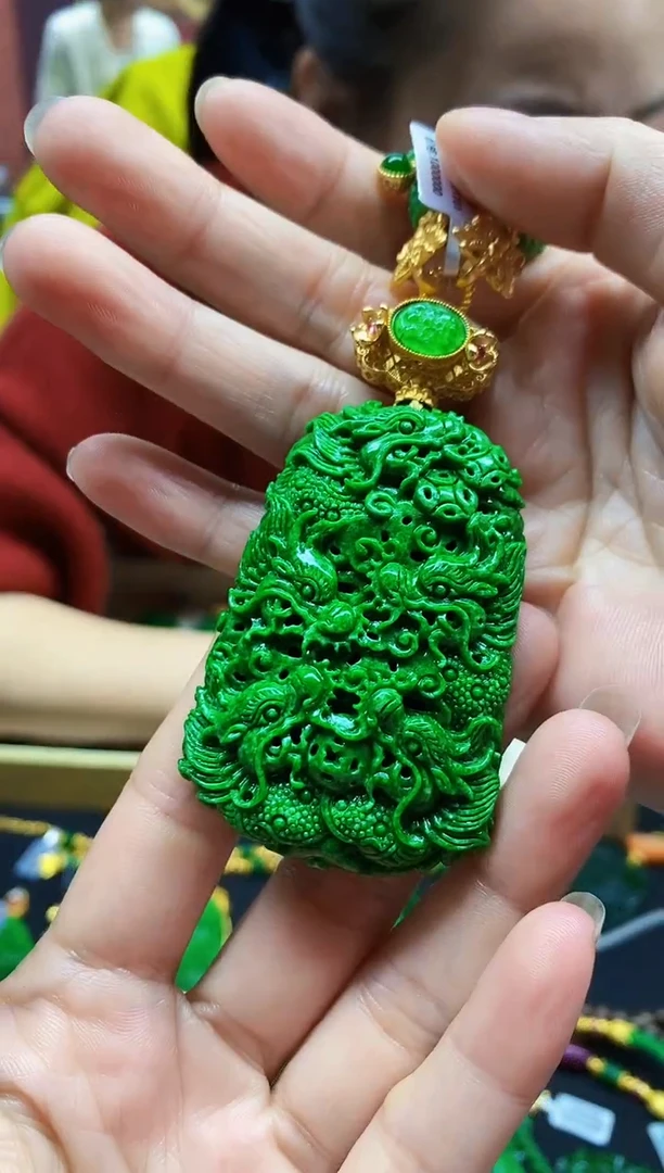 颈饰未镶嵌翡翠翡翠吊坠